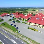 Hotel Wellness & Nowy Dwor