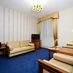 Wellness & Nowy Dwor Hotel 3*