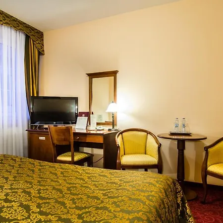 Wellness & Nowy Dwor Hotel