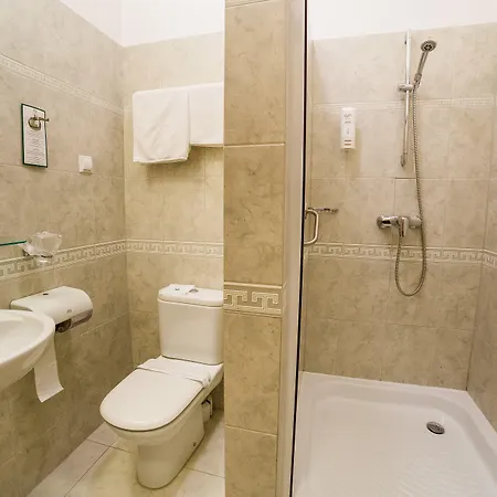 Hotel Wellness & Nowy Dwor 3*