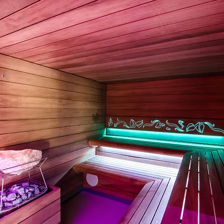 Wellness & Spa Nowy Dwor Hotel Rzeszow