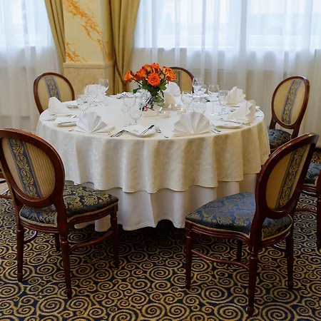 Wellness & Nowy Dwor 3* Rzeszow