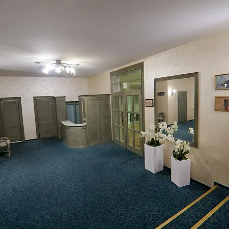 Hotel Wellness & Nowy Dwor Rzeszów