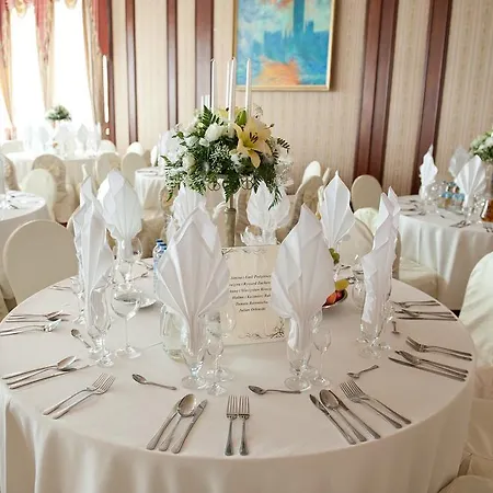 Ξενοδοχείο Wellness & Nowy Dwor