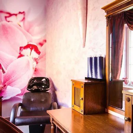 Wellness & Nowy Dwor Hotel