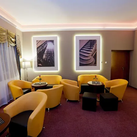 Wellness & Nowy Dwor Hotel 3*