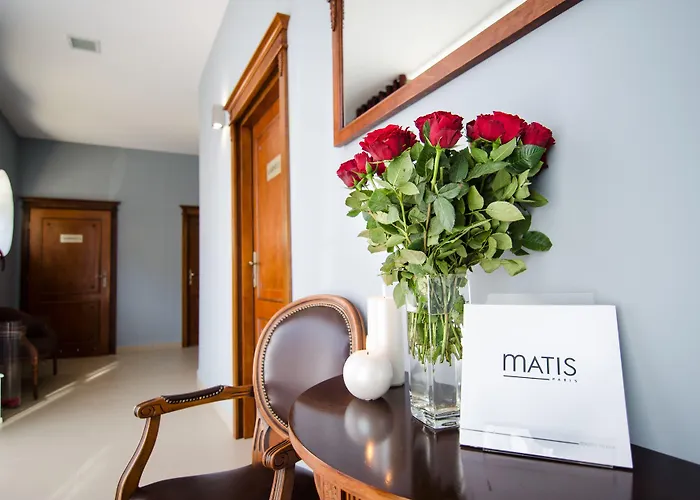 Otel Wellness & Nowy Dwor