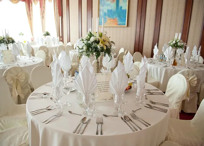 Szálloda Wellness & Nowy Dwor