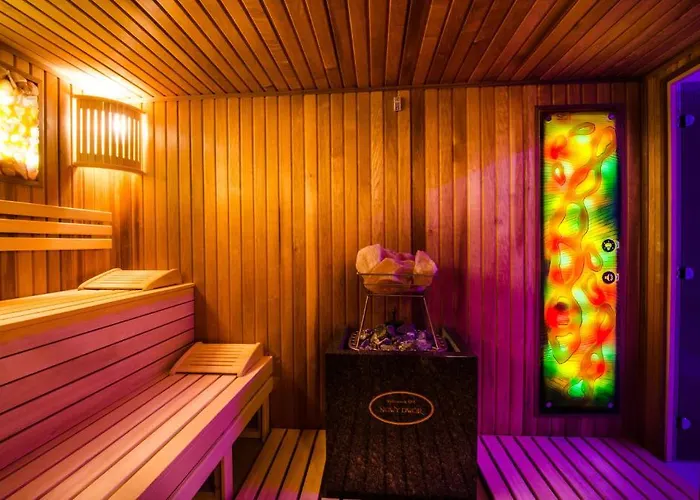 Otel Wellness & Nowy Dwor 3*