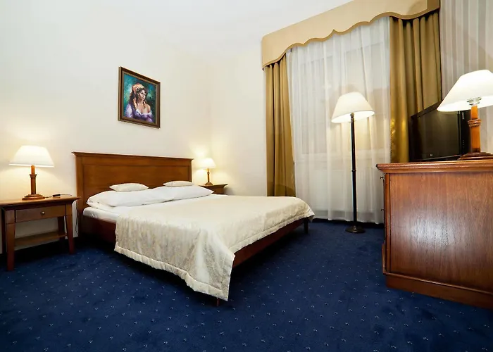 Szálloda Wellness & Nowy Dwor 3*